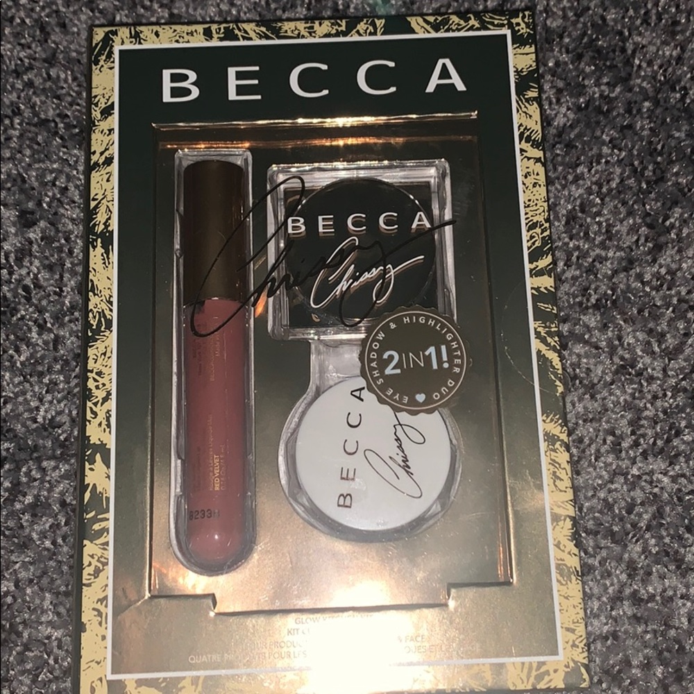 Becca x Crissy Teigen